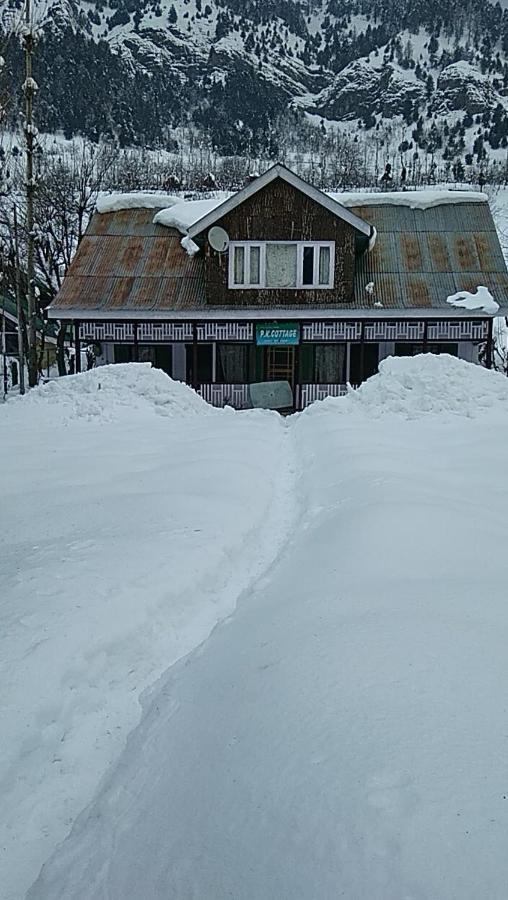 Pk Cottage Pahalgām エクステリア 写真