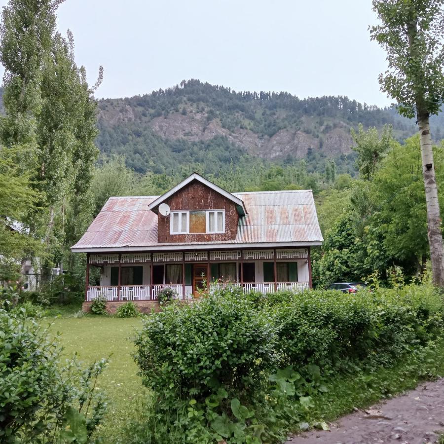 Pk Cottage Pahalgām エクステリア 写真