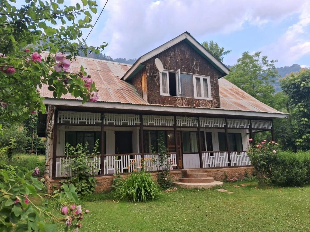 Pk Cottage Pahalgām エクステリア 写真